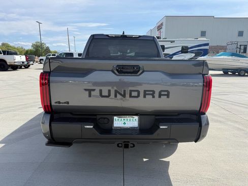 Used 2024 Toyota Tundra Limited AWD/4WD image 4