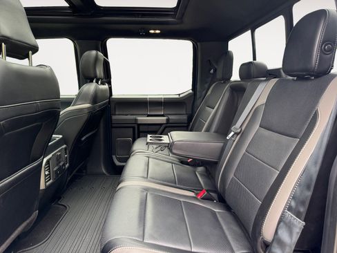 Used 2018 Ford F150 Raptor w/ Equipment Group 802A Luxury AWD/4WD image 13