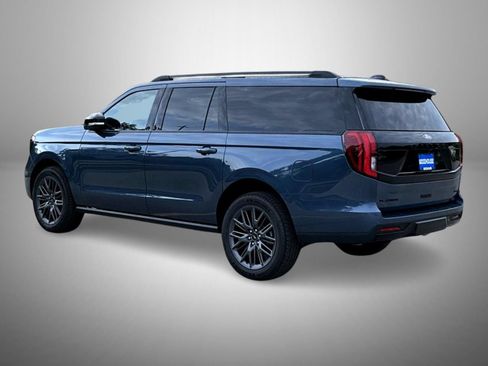New 2027 Ford Expedition Max Platinum w/ Stealth Appearance Package AWD/4WD image 7