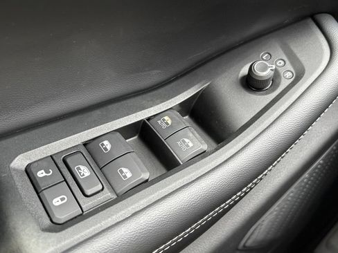 Used 2021 Jeep Grand Cherokee L Laredo AWD/4WD image 20