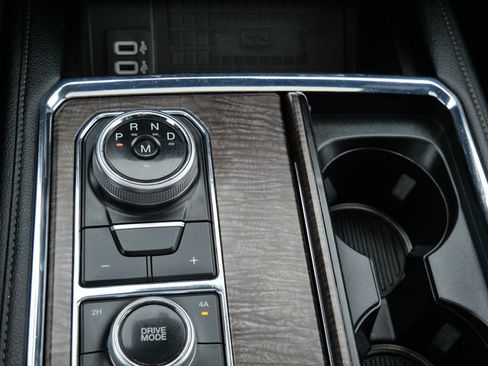 Used 2019 Ford Expedition Max Limited AWD/4WD image 21