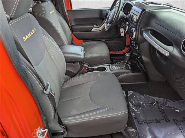 Used 2015 Jeep Wrangler Unlimited Sahara AWD/4WD image 20