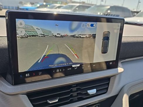 New 2026 Ford Explorer Active AWD/4WD image 5