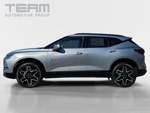 New 2025 Chevrolet Blazer RS w/ Driver Confidence II Package image 4