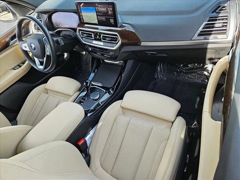 Used 2024 BMW X3 sDrive30i w/ Premium Package image 21