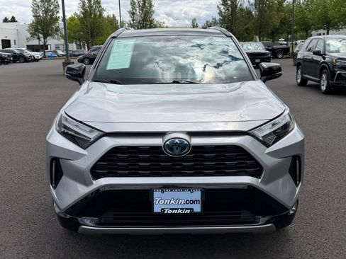 Used 2023 Toyota RAV4 XSE AWD/4WD image 3