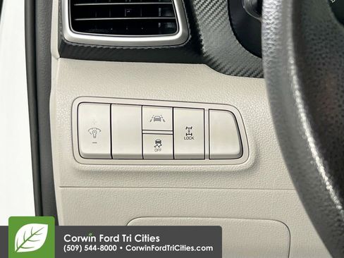 Used 2019 Hyundai Tucson SE image 19