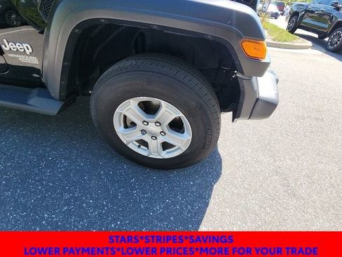 Used 2021 Jeep Wrangler Unlimited Sport AWD/4WD image 18
