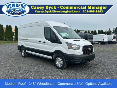 New 2026 Ford Transit 250 148 Medium Roof w/ Load Area Protection Package RWD image 4
