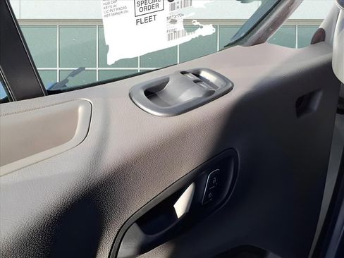 New 2025 Ford Transit 350 148 Low Roof AWD image 19