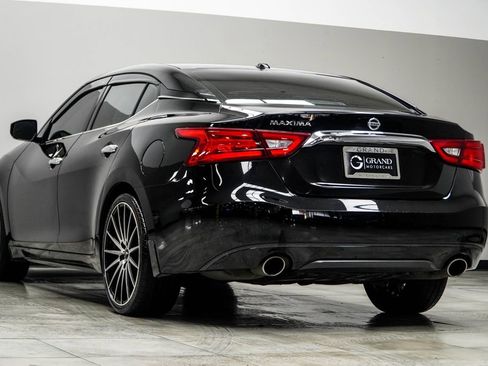 Used 2017 Nissan Maxima 3.5 S image 10