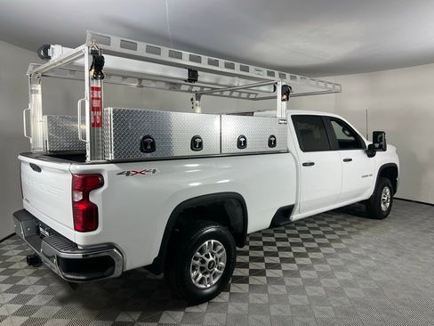 Used 2025 Chevrolet Silverado 2500 W/T w/ WT/CX Safety Package image 7