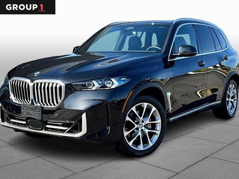 Certified 2025 BMW X5 xDrive40i w/ Premium Package image 1