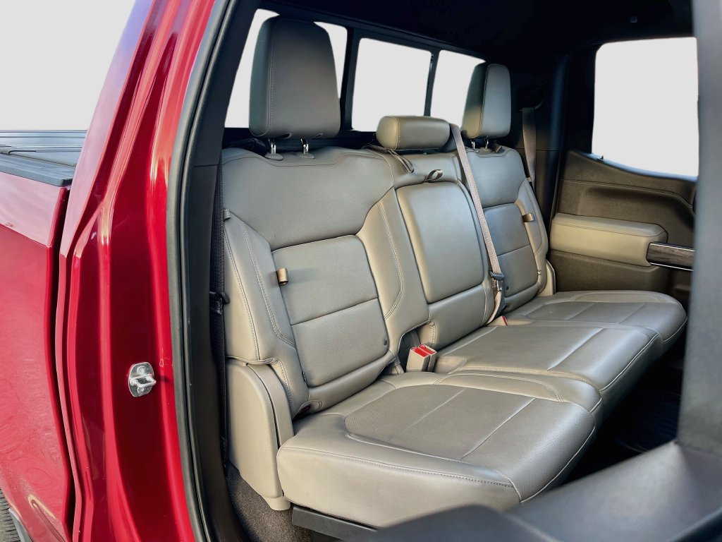 Used 2020 Chevrolet Silverado 1500 LTZ w/ LTZ Premium Package RWD image 28