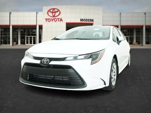 New 2026 Toyota Corolla LE image 4