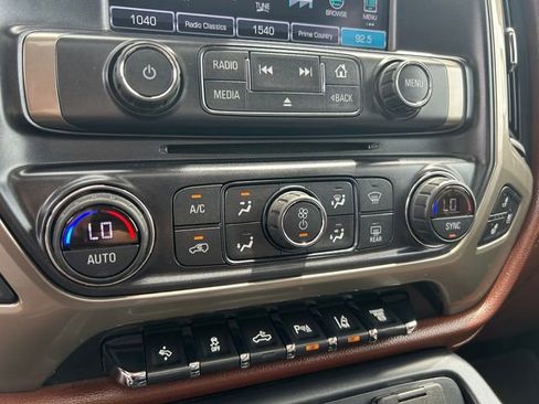Used 2016 Chevrolet Silverado 3500 High Country w/ Duramax Plus Package AWD/4WD image 27