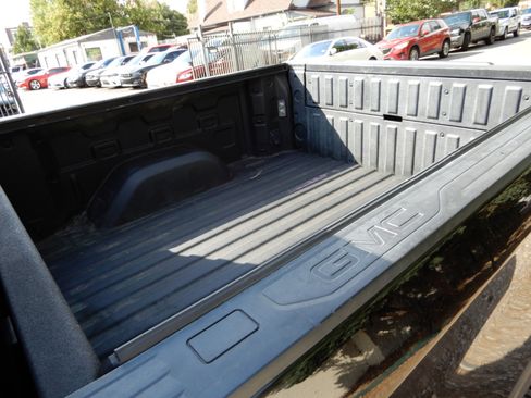 Used 2019 GMC Sierra 1500 Denali image 9