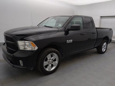 Used 2018 RAM 1500 Express image 2