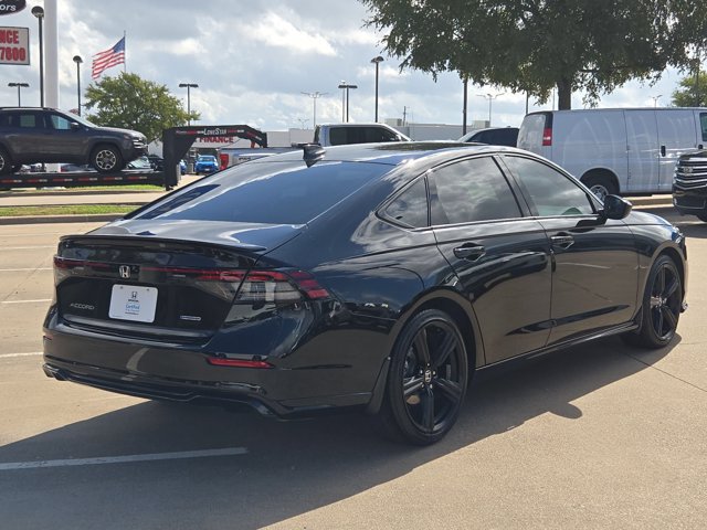 Used 2025 Honda Accord Sport image 5