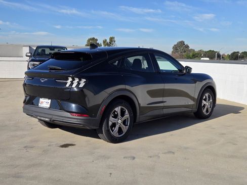 Used 2023 Ford Mustang Mach-E Select image 4