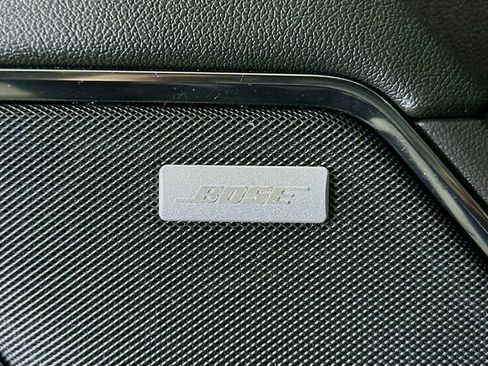 Used 2024 GMC Sierra 1500 AT4 w/ Technology Package image 21