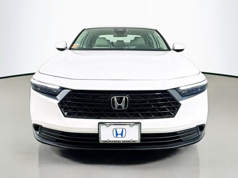 Used 2025 Honda Accord LX image 2