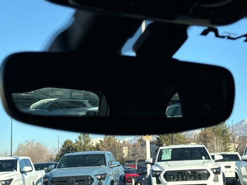 Used 2017 FIAT 500 e image 26