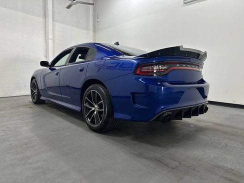 Used 2020 Dodge Charger R/T w/ Plus Group RWD image 15