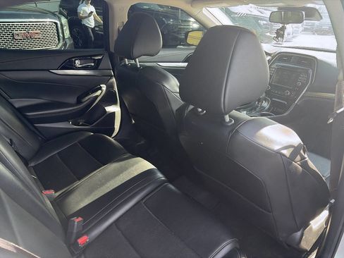 Used 2022 Nissan Maxima SV w/ Floor Mat Group image 12