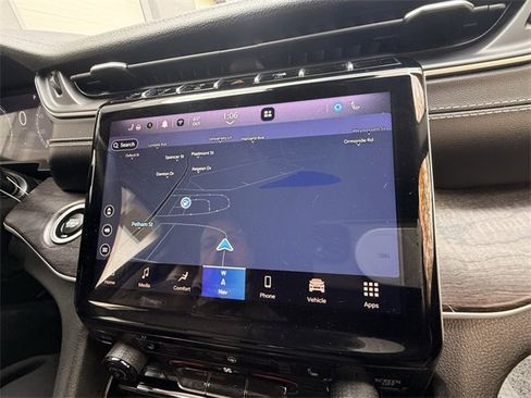 Used 2021 Jeep Grand Cherokee L Limited image 36