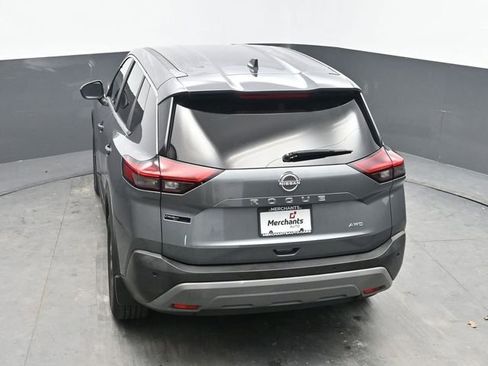 Used 2023 Nissan Rogue S AWD/4WD image 29