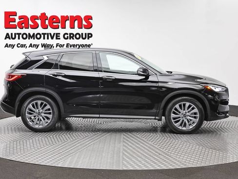 Used 2023 INFINITI QX50 Pure AWD/4WD image 4
