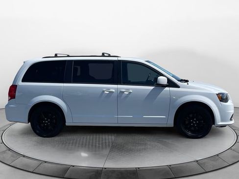Used 2019 Dodge Grand Caravan GT FWD image 6