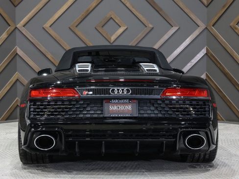 Used 2023 Audi R8 V10 performance w/ Carbon Exterior Package image 4