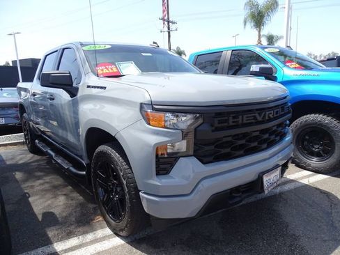 Used 2024 Chevrolet Silverado 1500 Custom w/ Turbomax Blackout Package RWD image 5