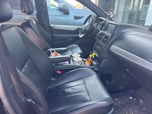 Used 2018 Dodge Grand Caravan GT FWD image 5