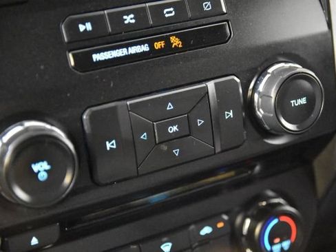 Used 2018 Ford F150 XLT RWD image 28