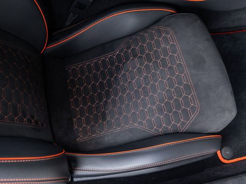 Used 2023 Lamborghini Huracan Tecnica RWD image 43