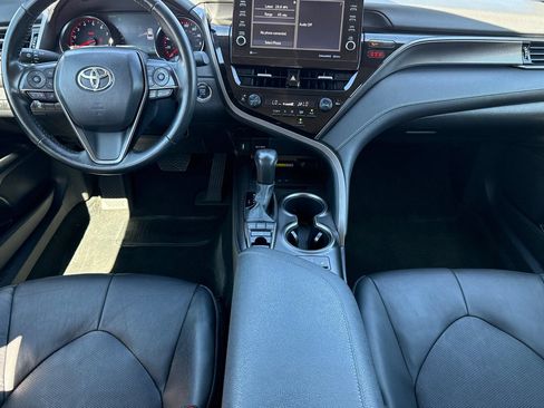 Used 2024 Toyota Camry XSE FWD image 15