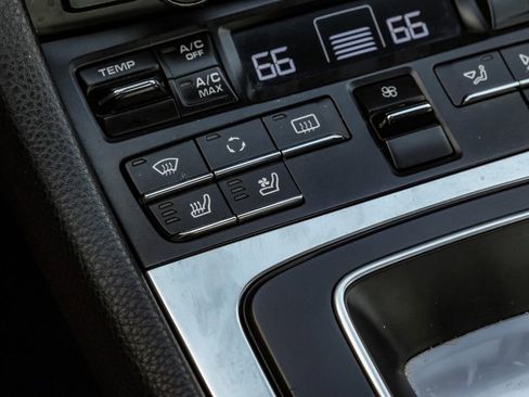 Used 2013 Porsche 911 Carrera image 29