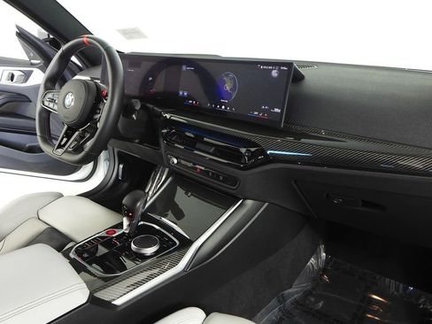 Used 2025 BMW M4 Competition image 13