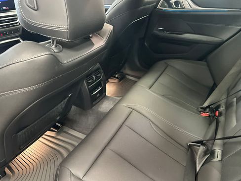 Used 2023 BMW i4 eDrive35 RWD image 4