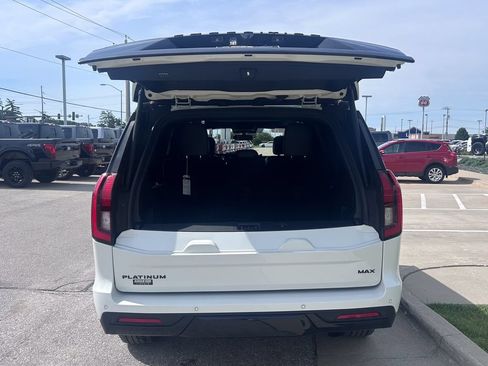 Certified 2025 Ford Expedition Max Platinum w/ Stealth Appearance Package AWD/4WD image 21