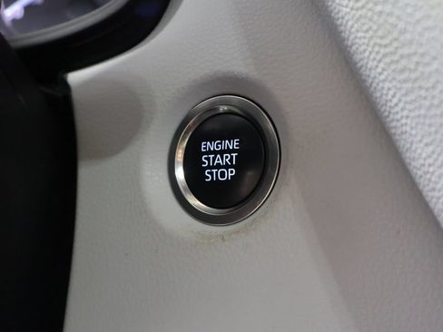 Used 2024 Toyota Corolla SE w/ SE Premium Package FWD image 24