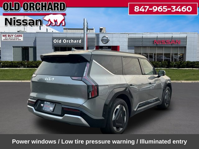 Used 2024 Kia EV9 Land AWD/4WD image 6