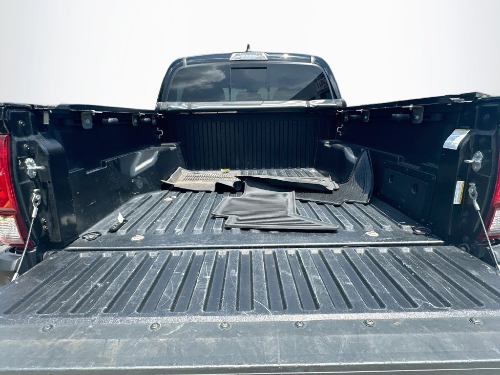 Used 2023 Toyota Tacoma SR5 RWD image 20