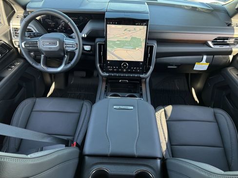 New 2026 GMC Yukon XL Denali w/ Sun & Power Step Package image 8
