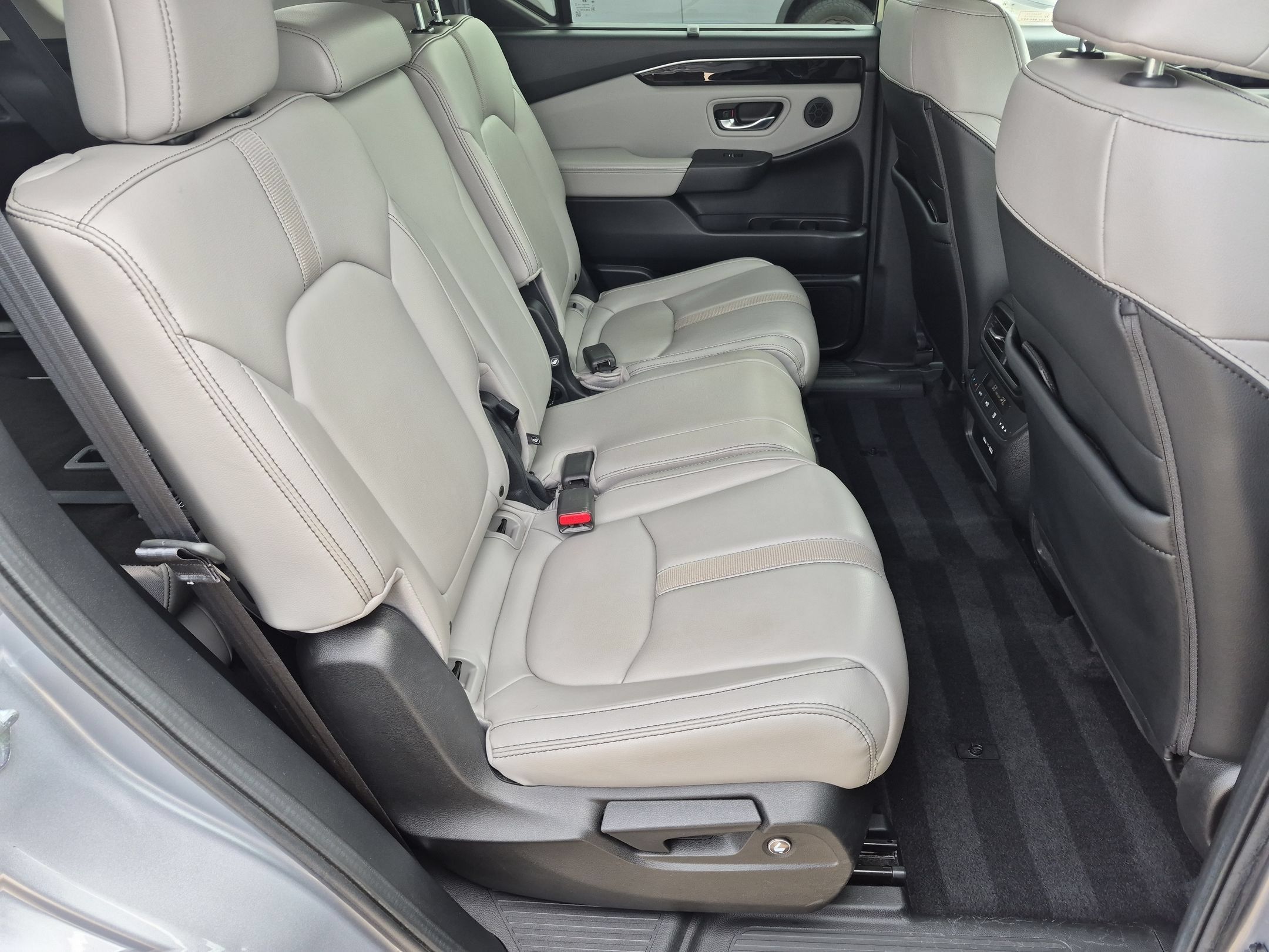 Certified 2023 Honda Pilot Touring image 30