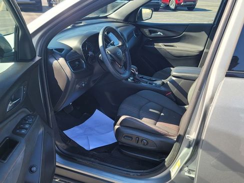Used 2023 Chevrolet Equinox RS FWD image 18