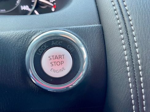 Used 2017 Nissan Armada SV w/ Interior Lighting Package image 31